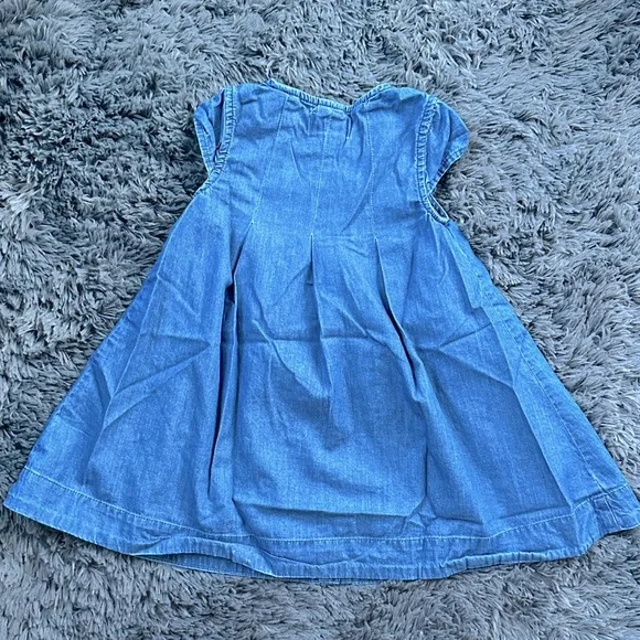 EUC Old Navy chambray pleated dress size 3T - Picture 2 of 3